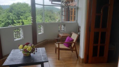 Katugastota Bed & Breakfast | YKC Homestay