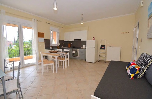 Corfu Town Apartment | Ykies Apartment by Corfuescapes