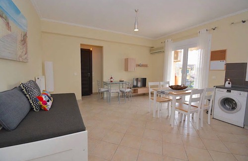 Corfu Town Apartment | Ykies Apartment by Corfuescapes
