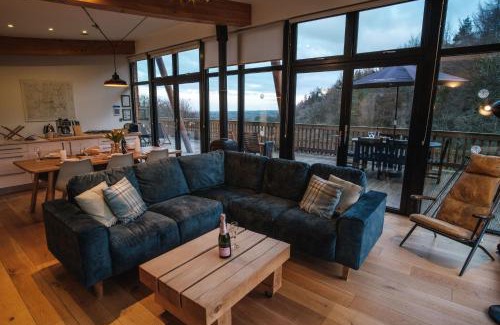 Richmond House | Yorkshire Dales Lodge 19 Premium Family
