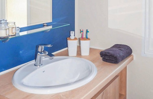 Lauwersoog House | You and your children will spend a fun and eventful vacation in a beautiful vacation park with many
