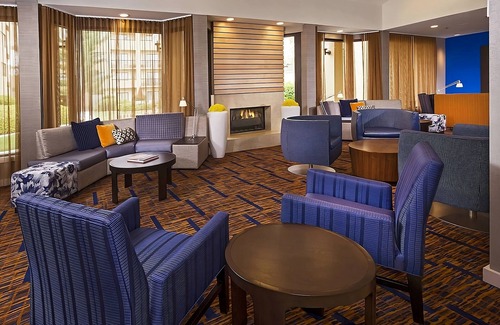 University Place Hotel | Your Home Away From Home! 4 Convenient Units, Pool, Pets Allowed!