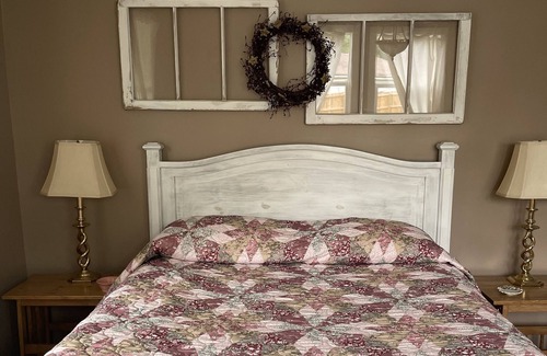 Bryson City Cottage | Your HOME AWAY FROM HOME! Close to everything fun in and around Bryson City!