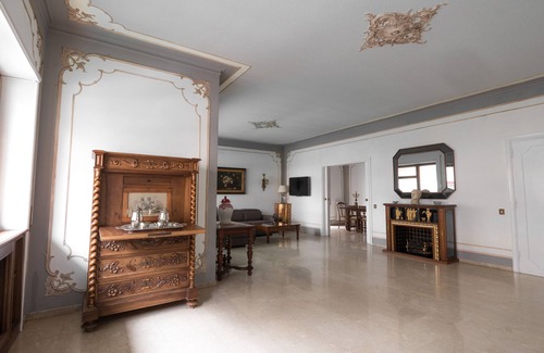 Trionfale Apartment | Your luxury palace within walking distance of the Vatican
