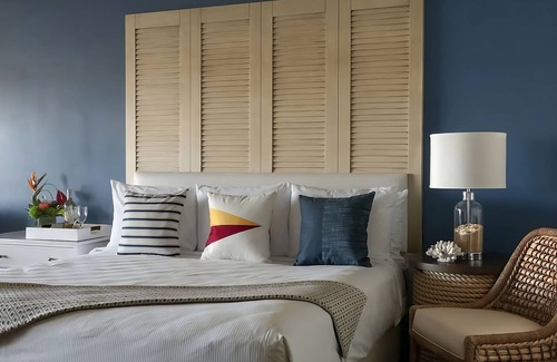 San Diego Hotel | Your New Perfect Vacay Spot w/Bayside Views! Outdoor Pool, Tennis Court!