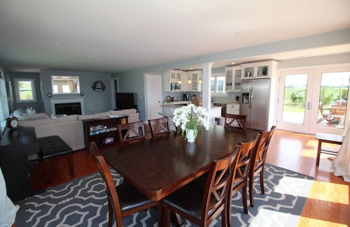 Dewey Beach House | Your own private beach & amazing Water Views