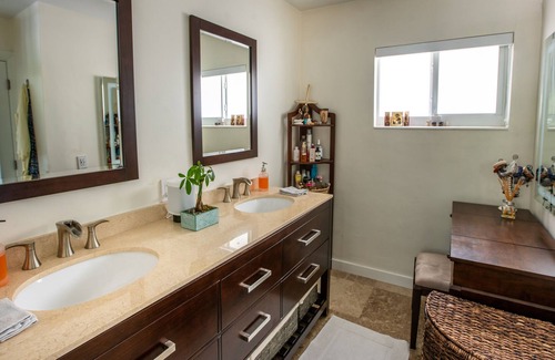 Ludlam House | Your paradise in the heart of Coral Gables Miami, your home away from home.