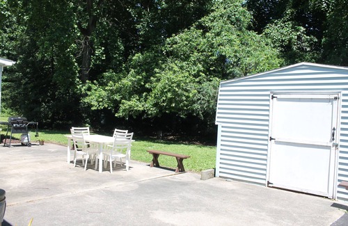 Rehoboth Beach House | YOUR place at the BEACH, just bring your flip flops!
