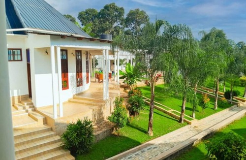 Moshi Villa | Your Private Escape, Perfected.