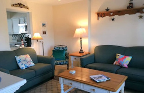 Chincoteague House | YOUR RELAXING ISLAND SANCTUARY AWAITS!