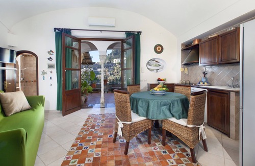 Liparlati Apartment | YourHome - Alcova Apartment Positano
