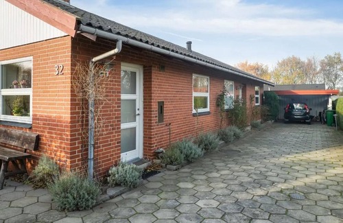 Ronne House | "Yrjö" - 1km from the sea by Interhome