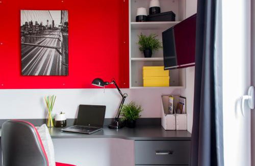 West End Apartment | Yugo Explore - Arran House