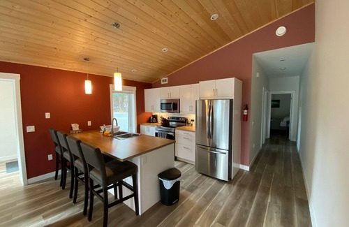 Whitehorse House | Yukon Hot Springs Suite #37