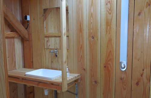 Le Poet-Celard RV Rental | Yurt and tent cabin rentals