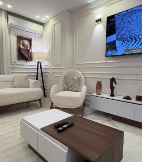Zamalek Apartment | Zamalek beside Flamenco Hotel