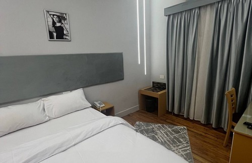 Cairo Hotel | Zamalek House HotelnEconomy Small Single