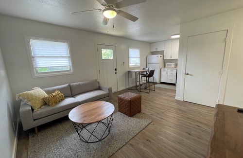 Zanesville Apartment | Zanesville 2-Bedroom Central to Many Hospitals