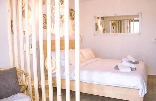 Kokkini Chani Apartment | Zen Beach Front Suite