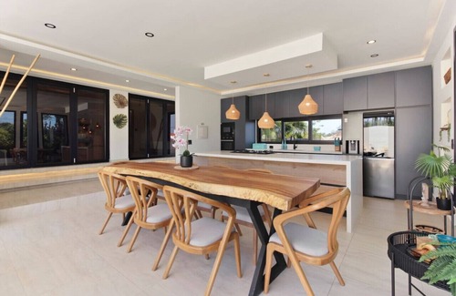 Moko Villa | Zen Garden by Bocobay | Luxury Retreat in Nature