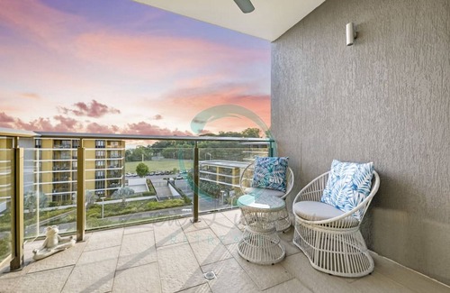 Darwin City Centre Condo | ZEN PENINSULA - 3 BR Waterfront Apt