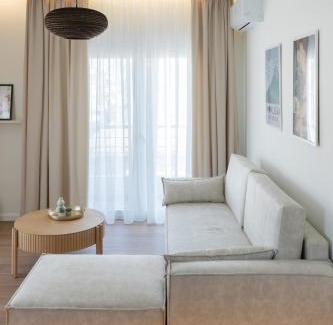 Alexandroupoli Apartment | Zen Retreat
