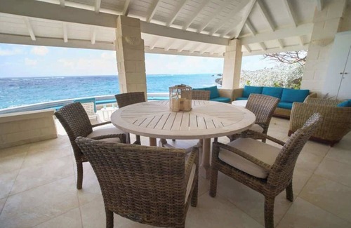 Long Bay House | ZenBreak Maltese Falcon 3bd