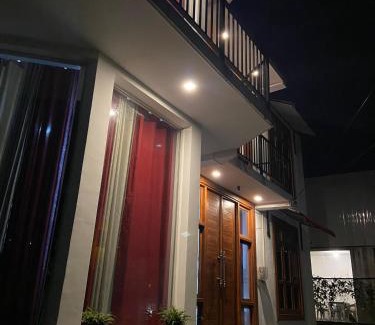 Nuwara Eliya Bed & Breakfast | Zenith Cottage