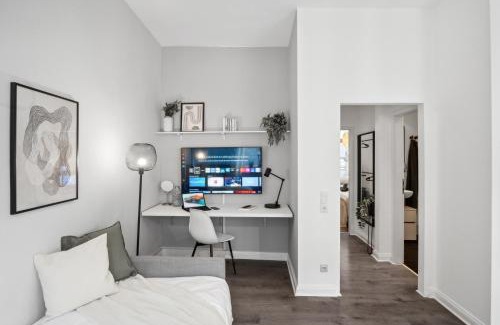 Elberfeld-Mitte Apartment | Zentral Wohnen im Luisenviertel Küche & Smart-TV