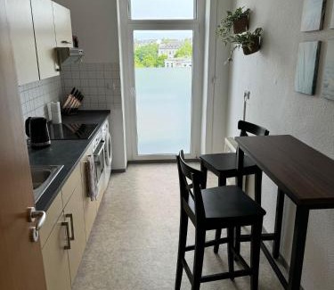 Chemnitz Apartment | Zentrum, 3Zi, 5P, WiFi, Balkon, ruhig