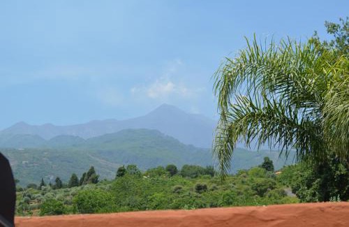 Santa Venerina Bed & Breakfast | Zest House