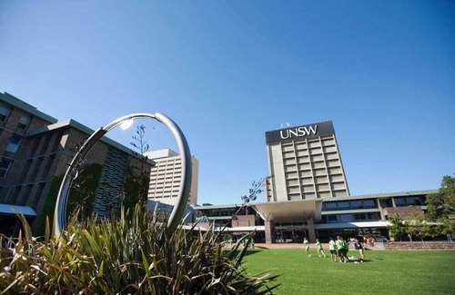 Zetland Apartment | Zetland 3BR Modern Apartment Near CBD & Airport