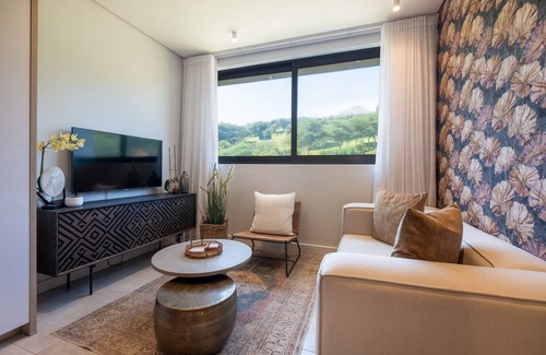 Umhlali Apartment | Zimbali Boulevard Studio Suite | Rooftop Pool
