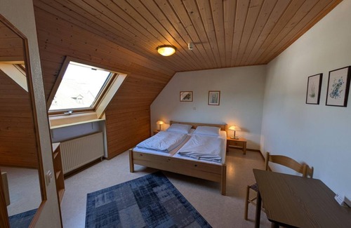 Trittenheim Bed & Breakfast | Zimmer Nr. 1 - Gästehaus Bollig
