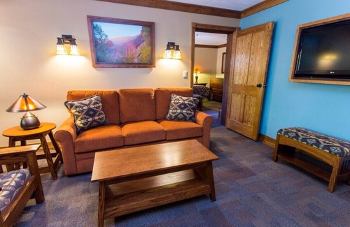 Zion National Park South Entrance Hotel | Zion Lodge