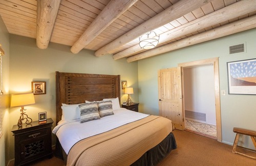 Downtown Santa Fe Hotel | Zona Rosa 73, Santa Barbara