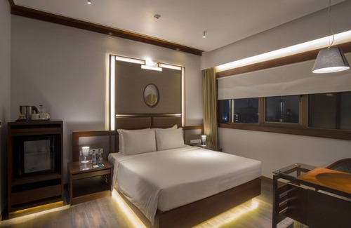 New Town Hotel | Zone By The Park Kolkata