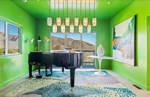 Western Malibu House | Zuma Beach View Estate with Cedar Soaking Tub