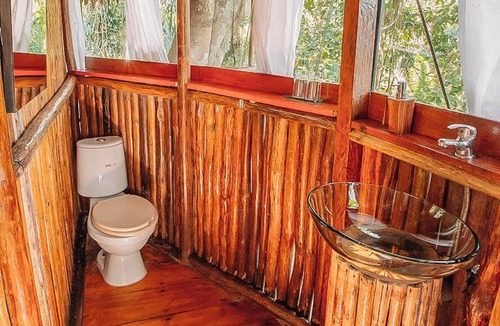 Saquena Cabin | Treehouse Lodge