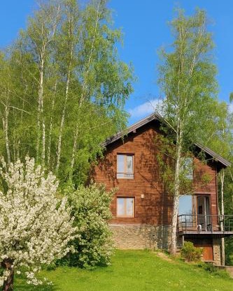 Šumarak Lodge