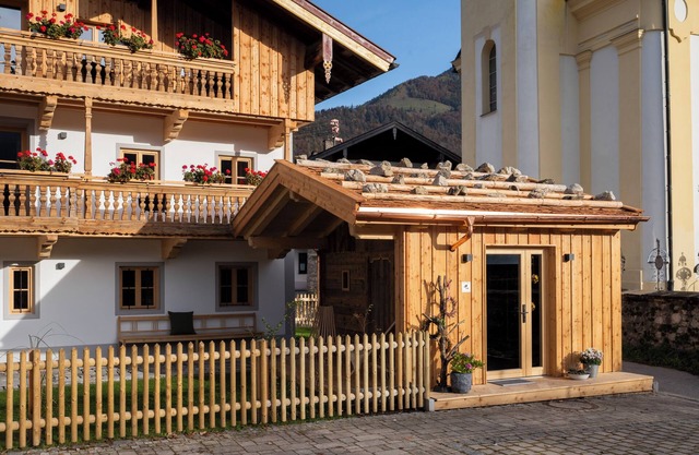 02 Liesl, 85 sqm, 2 bedrooms, balcony, sauna, tiled stove
