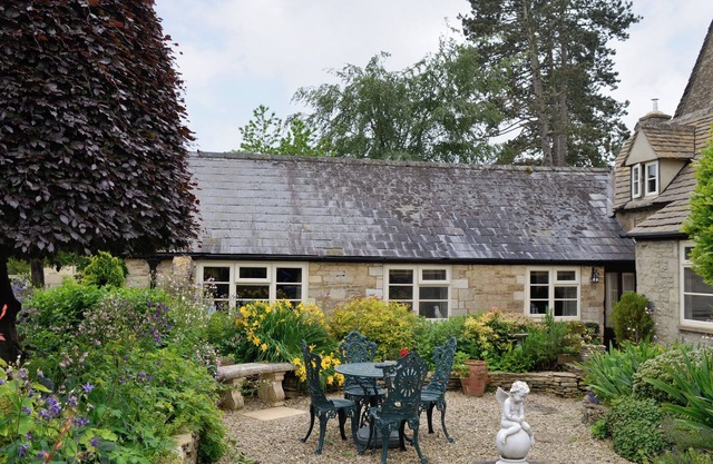 1 bedroom accommodation in Ampney Crucis, near Cirencester