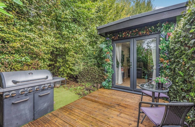 1 bedroom accommodation in Battle