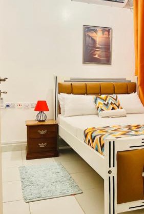 1br CBD Pool Gym AirCon, washer, Wi-Fi