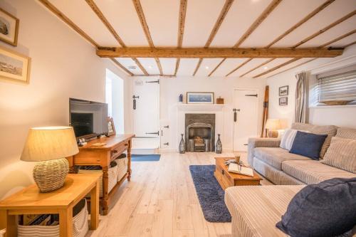 2 Beach Cottages, Thorpeness