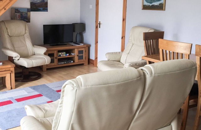 2 bedroom accommodation in Inverness
