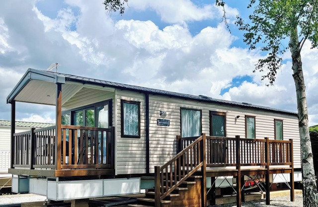 2 bedroom accommodation in Abbots Salford, Evesham