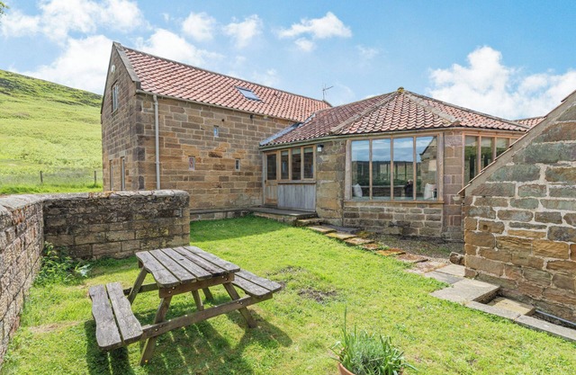 2 bedroom accommodation in Swainby, near Stokesley