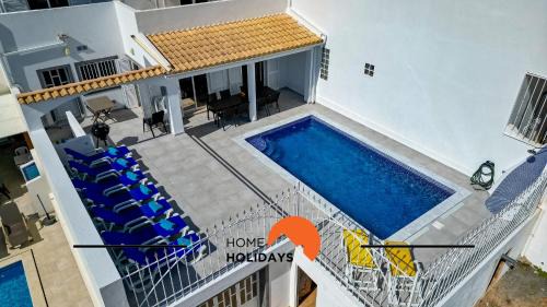 #248 Villa Loureira 54 by Home Holidays