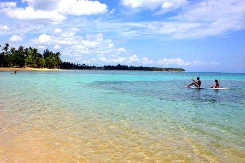 2BR, Private Pool, Modern, Close to Beach